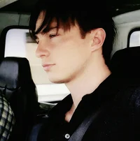 01 Rafe Cameron