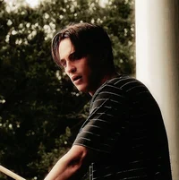01 Rafe Cameron