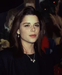 Neve Campbell