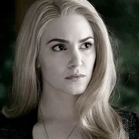 rosalie hale