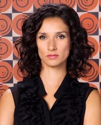Suzie Castillo
