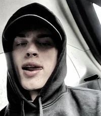 10 - Reign Van Doren