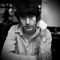 01 - ALEX TURNER