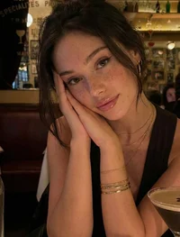 ELLIE OLIVER