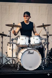 Drummer Mingyu