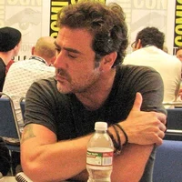 0-Jeffrey D Morgan