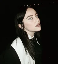BILLIE EILLISH