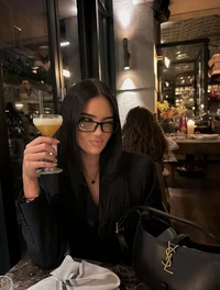 LUCY ROSS