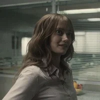 Rhiannon Lewis