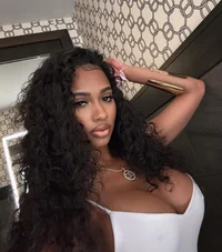 AMARA HUNTER