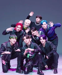 Stray Kids