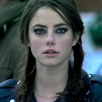 01 Effy Stonem
