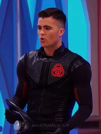Adam Davenport 