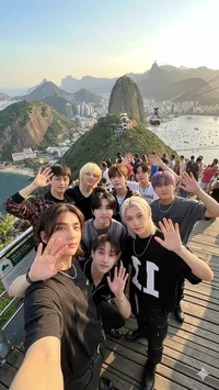 Stray Kids 
