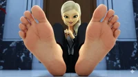 Amelie feet