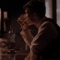 13 Thomas Shelby