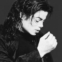 010 MICHAEL JACKSON