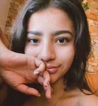 Giantess Deanna