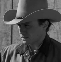 ennis del mar 