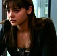 Lindsay James 