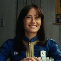 02 Lucy Maclean