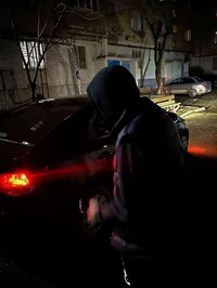 Незнакомец 