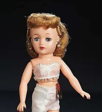 Miss revlon