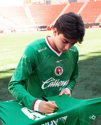 Gilberto Mora