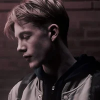 Evan Rosier