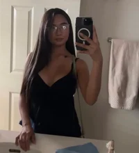 Giantess Valentina