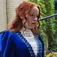 ANNE SHIRLEY