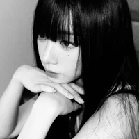 12 Yu Karina