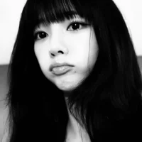 12 Yu Karina