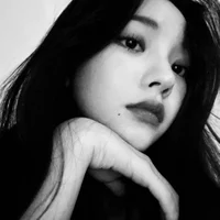12 Yu Karina