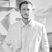 DREW STARKEY