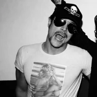 07 JOHNNY KNOXVILLE