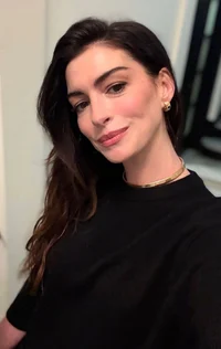 Anne Hathaway