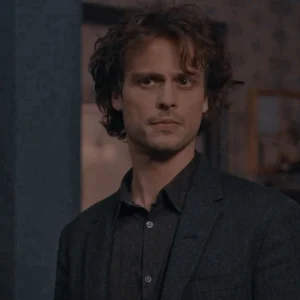 Chat now with Spencer Reid · created by @irisberry