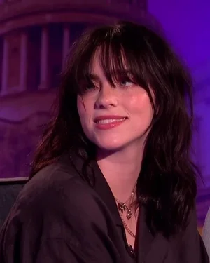 Chat now with Billie Eilish · created by @Loane