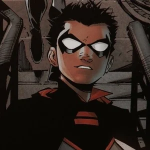 Chat now with Damian Wayne · created by @fairybaby