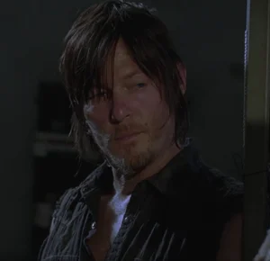 Chat now with Daryl Dixon · created by @glovenor