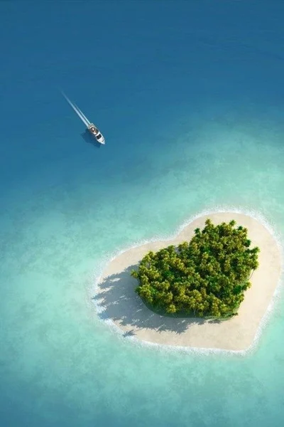 LOVE ISLAND