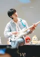 Hyunjin guitarrista 