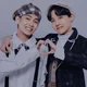 Taehyung e J-hope 3