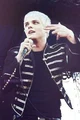 Gerard Way-Weird