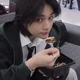 -Hyunjin-