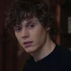Evan Peters 