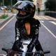 Fidanzata biker