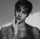 JUSTIN BIEBER 