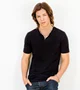 Leo Howard 